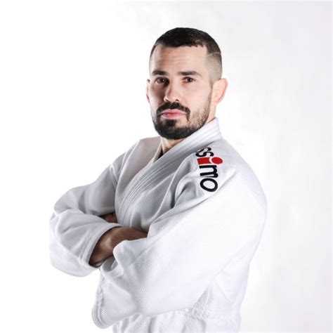 essimo judo.